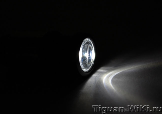 Пример свечения  светодиодного фонарика VW